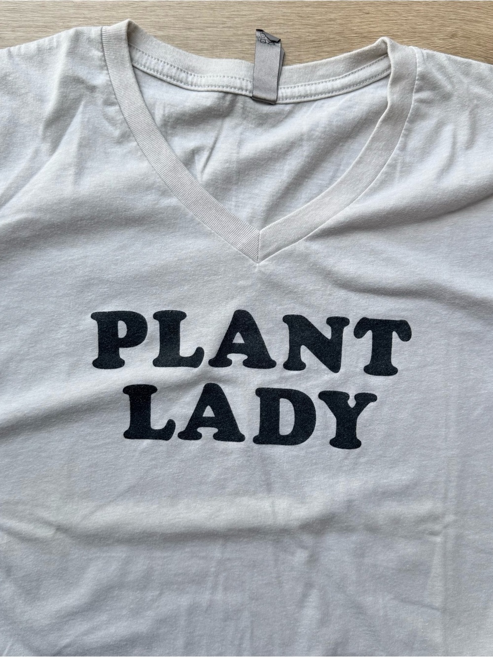 Next Level plant lady graphic v neck tee Magnolia Joanna Gaines M - Picture 2 of 10